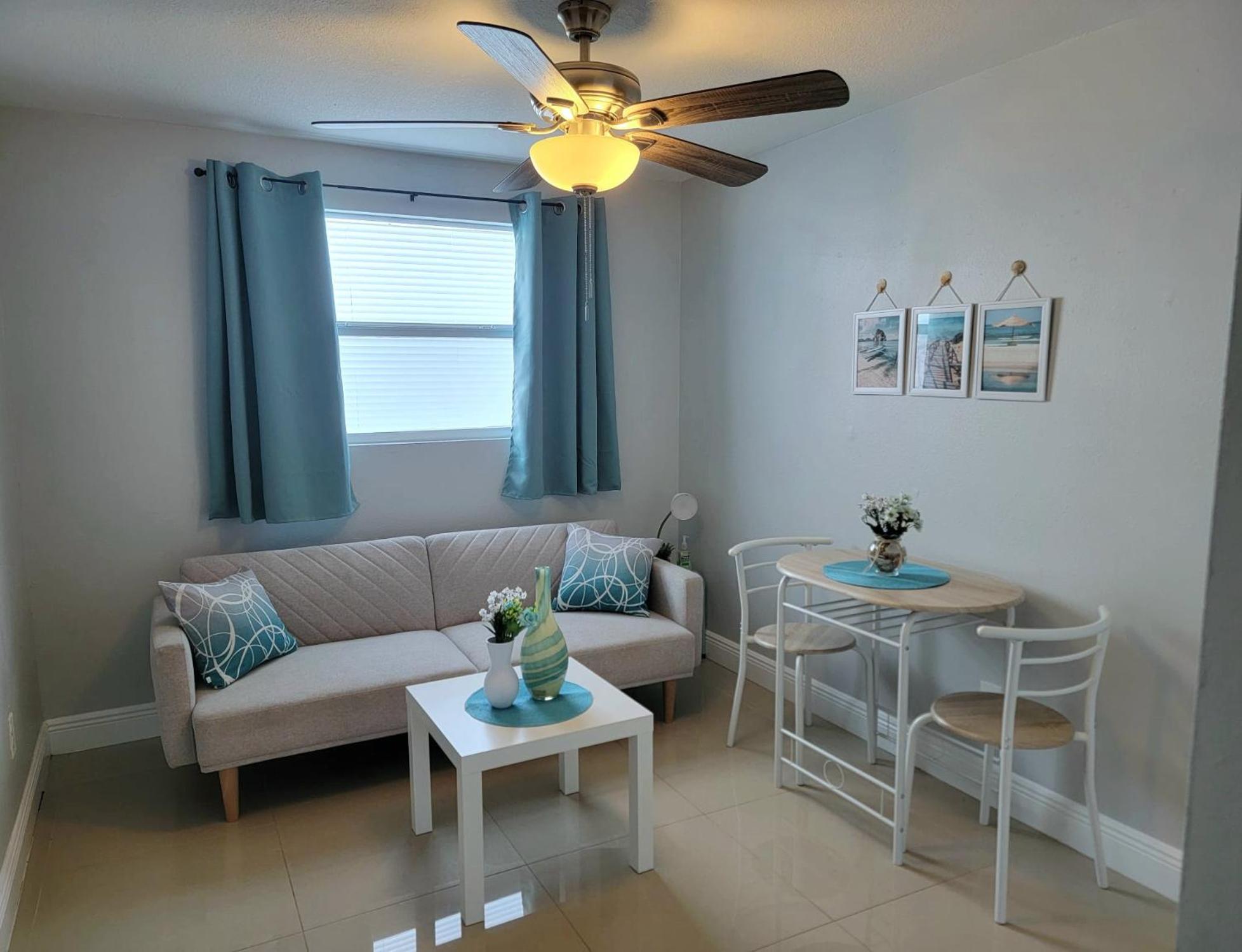 C & Y Guesthouse West Chase Εξωτερικό φωτογραφία