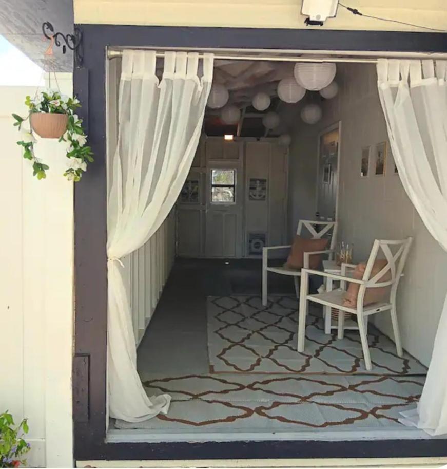 C & Y Guesthouse West Chase Εξωτερικό φωτογραφία