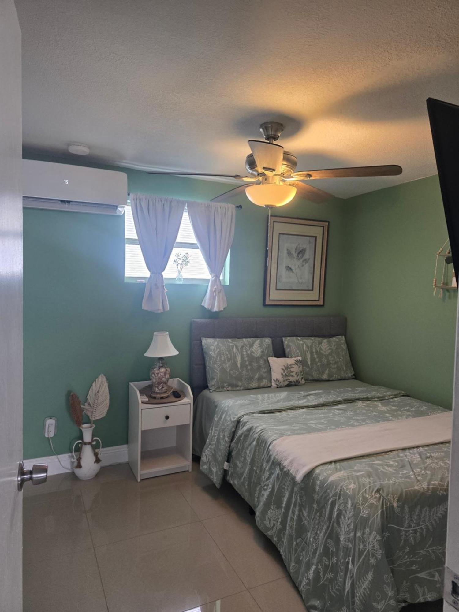 C & Y Guesthouse West Chase Εξωτερικό φωτογραφία